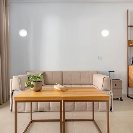 Omnia Mykonos Boutique &
