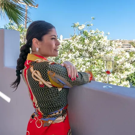 Omnia Mykonos Boutique & Hotel