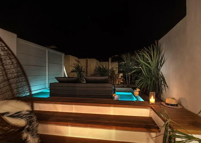 Отель Omnia Mykonos Boutique & 4*