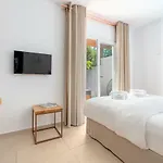 Omnia Mykonos Boutique & 4* オルノス