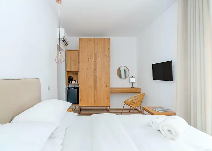 Omnia Mykonos Boutique & Otel Ornos (Mykonos)