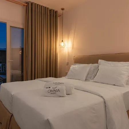 Отель Omnia Mykonos Boutique & 4*