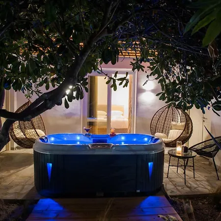Отель Omnia Mykonos Boutique & 4*
