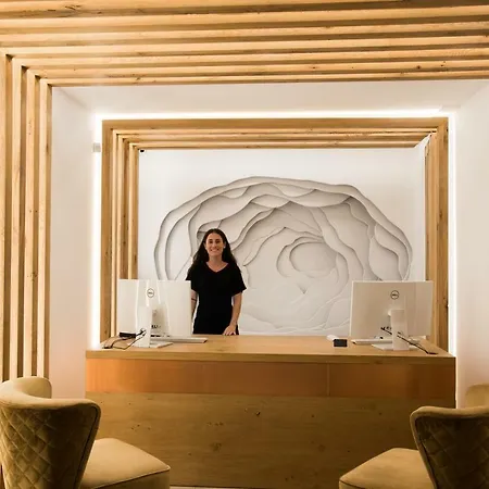 Omnia Mykonos Boutique & Отель Орнос