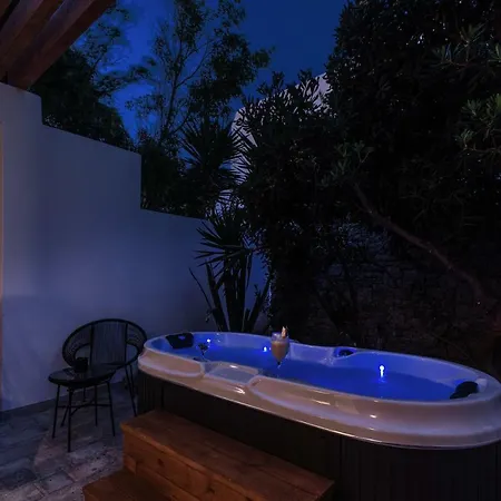 Omnia Mykonos Boutique & Отель Орнос