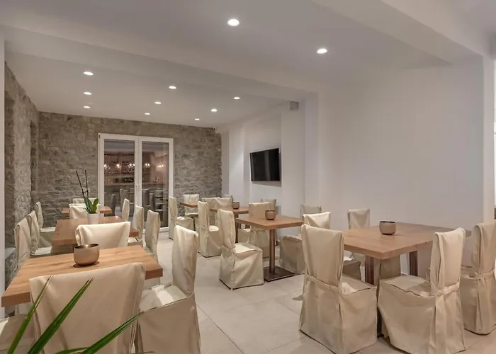 מלון Omnia Mykonos Boutique & אורנוס