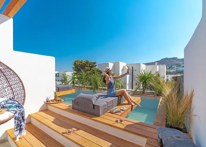 Omnia Mykonos Boutique & 4* אורנוס