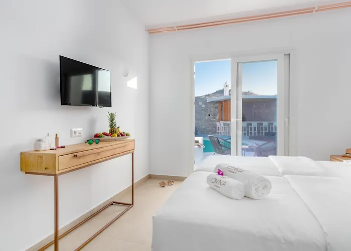 Omnia Mykonos Boutique & אורנוס