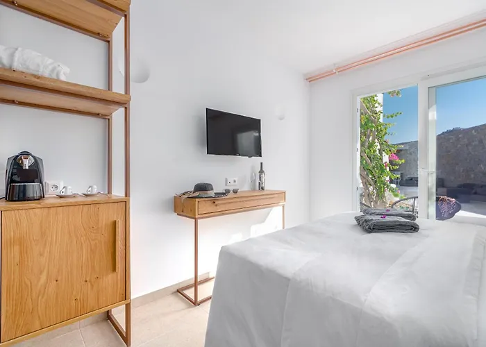 Omnia Mykonos Boutique & 4* אורנוס