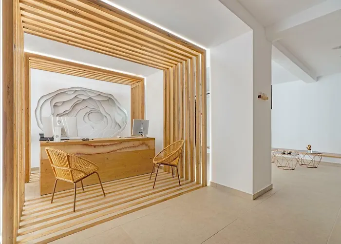 Omnia Mykonos Boutique & אורנוס