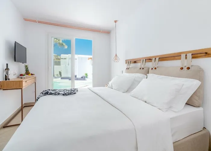 Omnia Mykonos Boutique & 4* אורנוס
