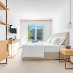 Omnia Mykonos Boutique & 4*