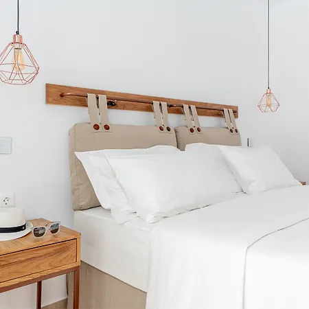 Omnia Mykonos Boutique & 4* أورنوس